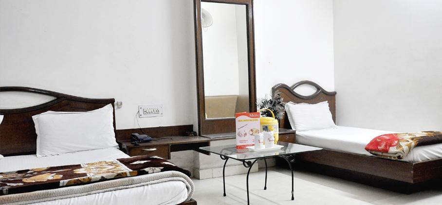 ניו דלהי Adb Rooms Hotel Indo Continental מראה חיצוני תמונה