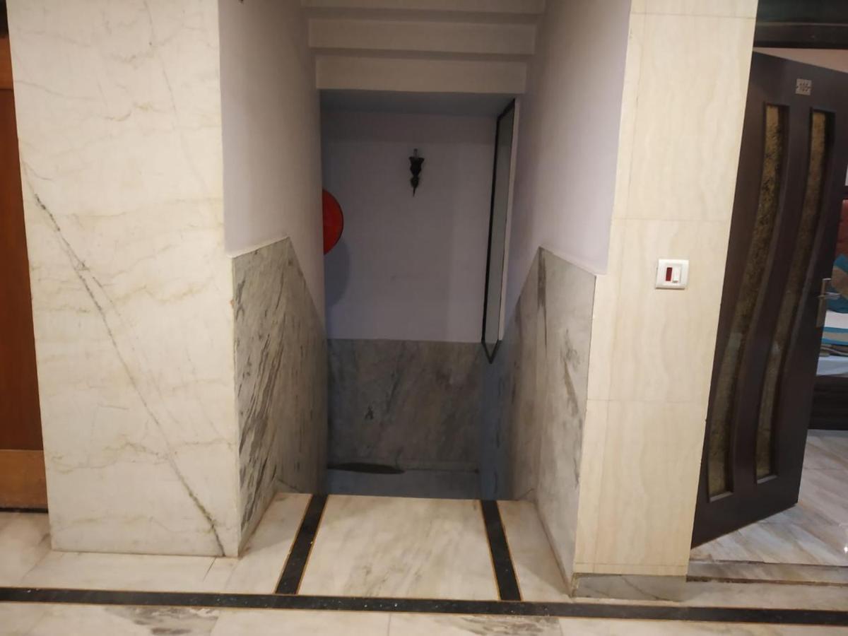 ניו דלהי Adb Rooms Hotel Indo Continental מראה חיצוני תמונה
