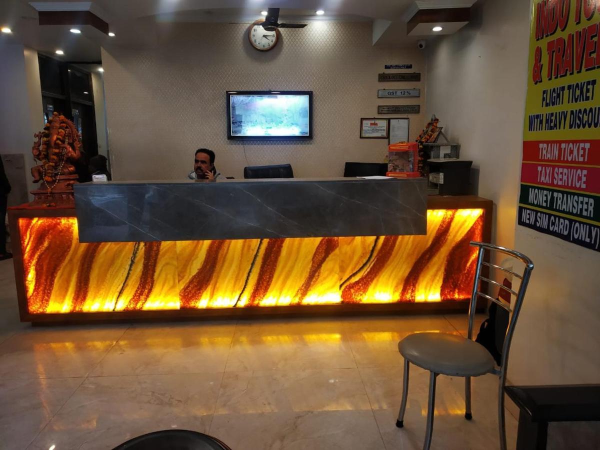 ניו דלהי Adb Rooms Hotel Indo Continental מראה חיצוני תמונה