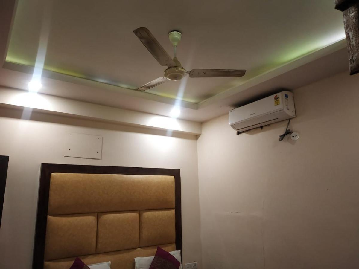 ניו דלהי Adb Rooms Hotel Indo Continental מראה חיצוני תמונה