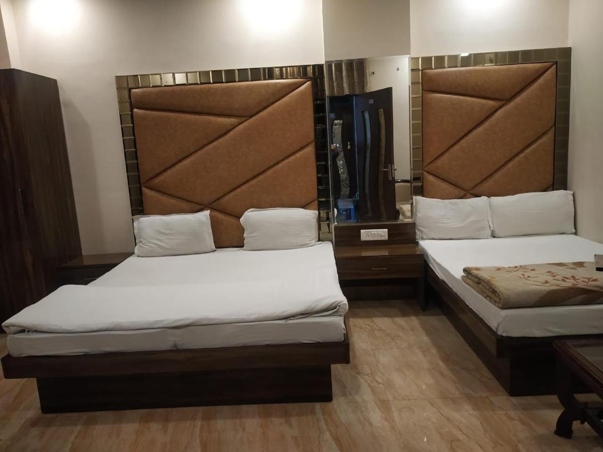ניו דלהי Adb Rooms Hotel Indo Continental מראה חיצוני תמונה