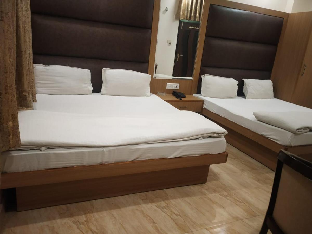 ניו דלהי Adb Rooms Hotel Indo Continental מראה חיצוני תמונה